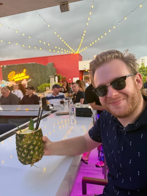 Who doesn’t love a drink in a pineapple?