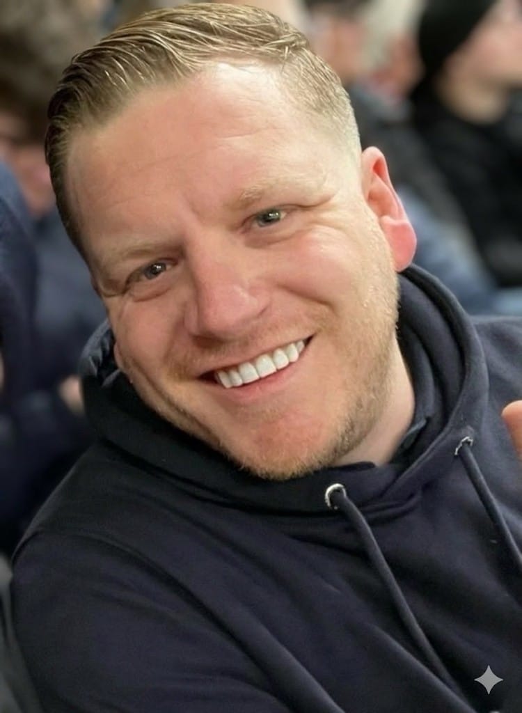 Michael Waring, Master Heat Engineer at Bromley Energy, headshot. Expert in heat pump design and installation for Bromley, North Kent, and South East London.