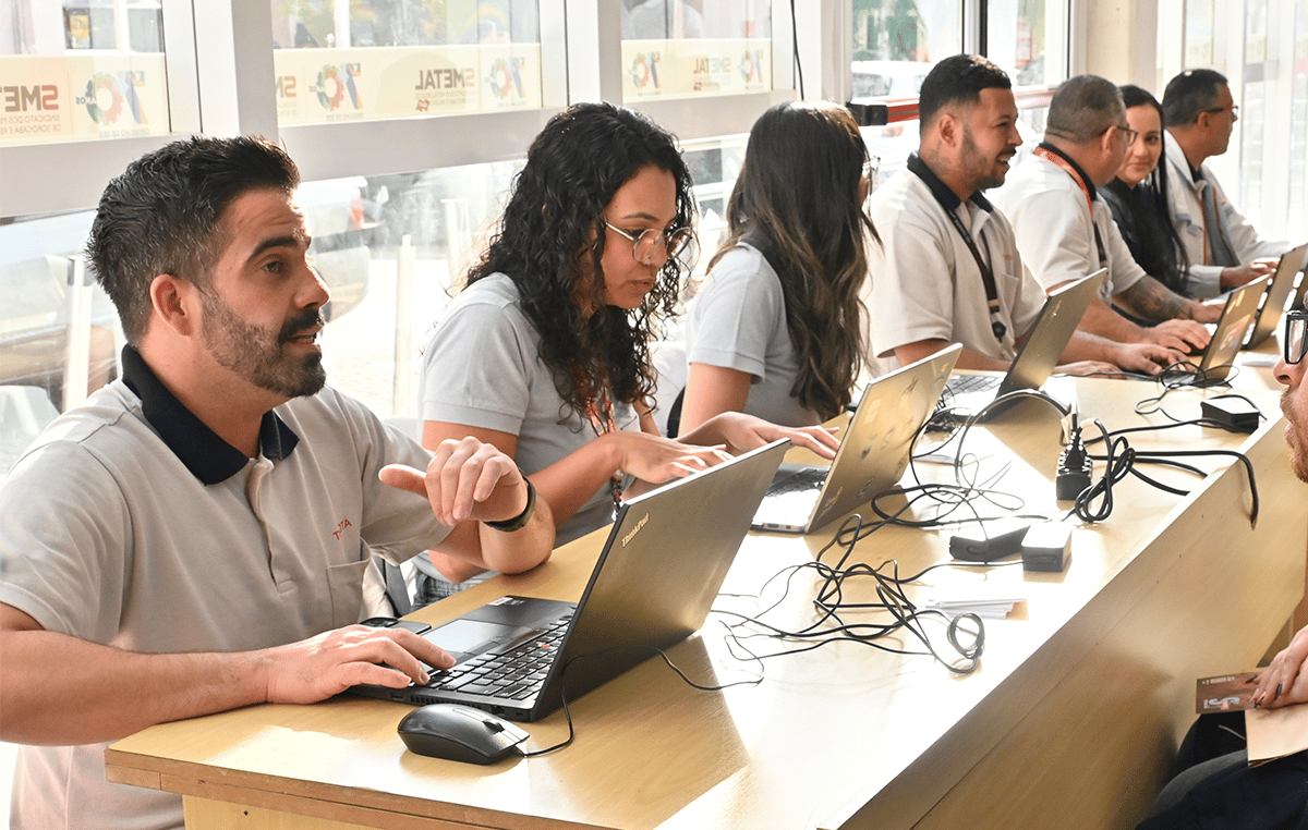 Curso gratuito ensina a se preparar para processos seletivos