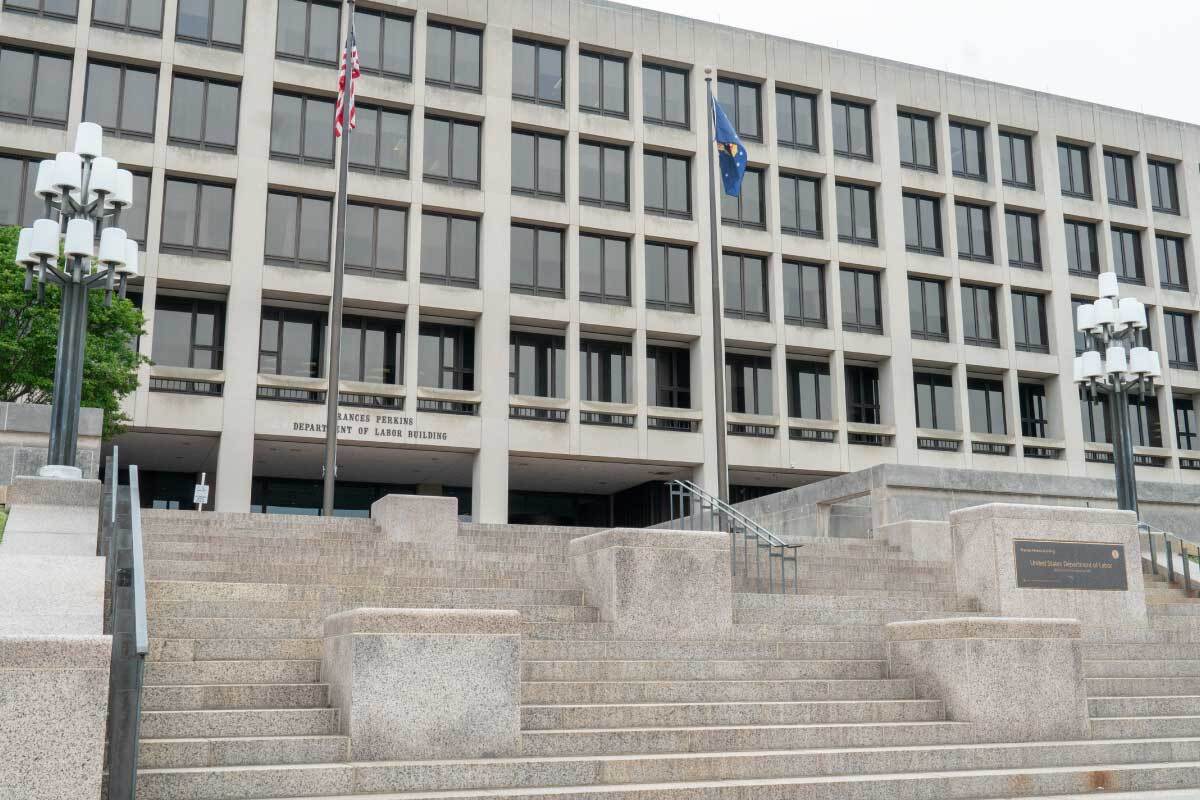 The Quiet Unwinding of Federal Office Leases