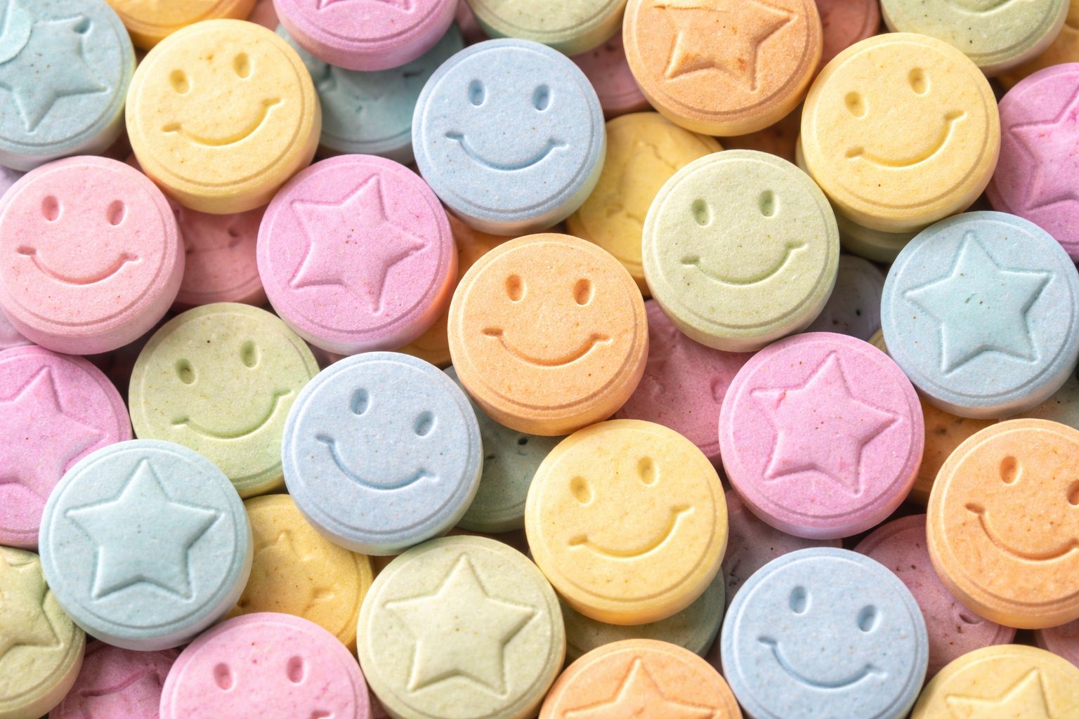 🧠  MDMA-Assisted Therapy - Where Are We Now?