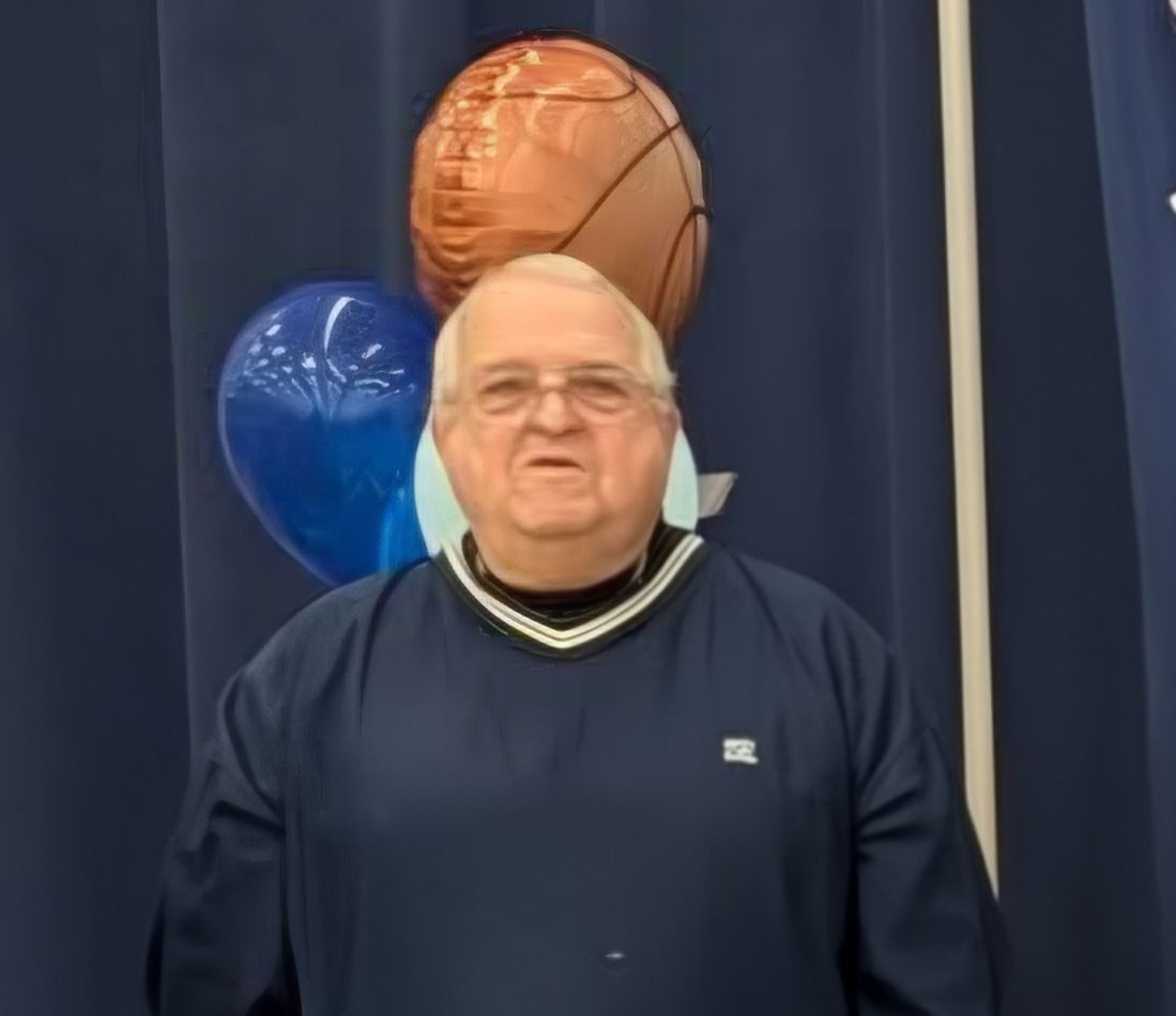 Former Coach Writing History of VV Football