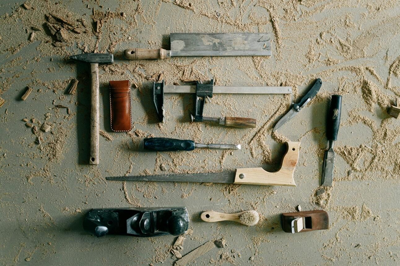 The Timeless Craft of Hand Tools in Woodworking