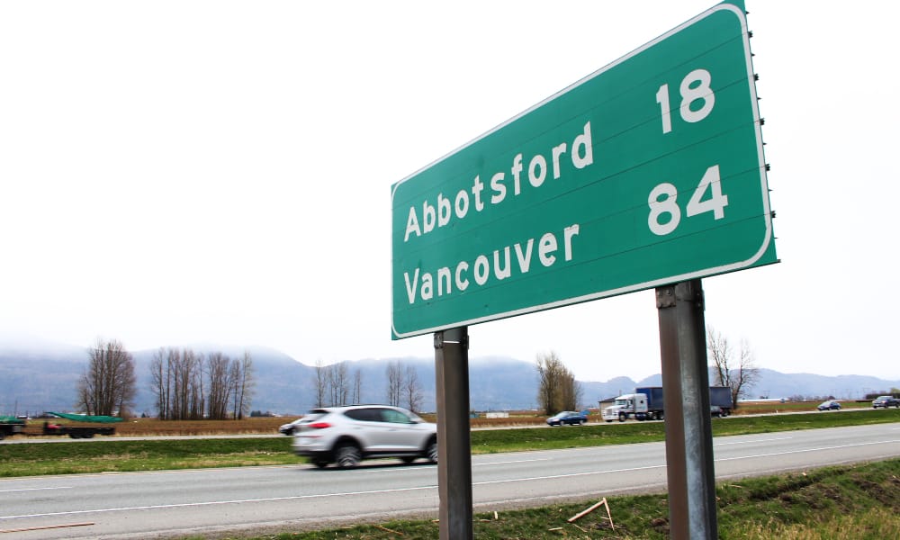 The case of the moving metropolis