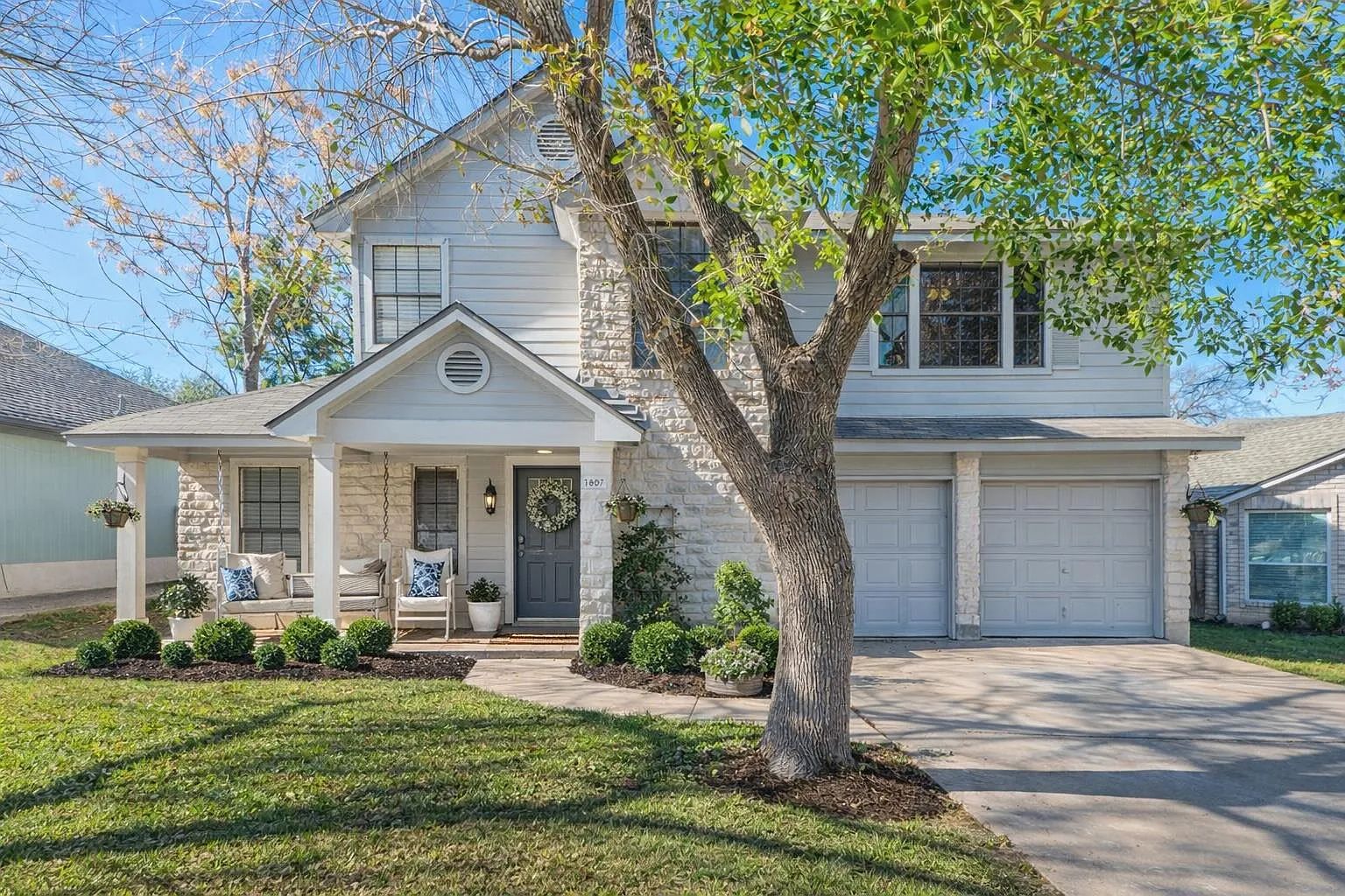 Renovated comfort in Mason Creek – Leander