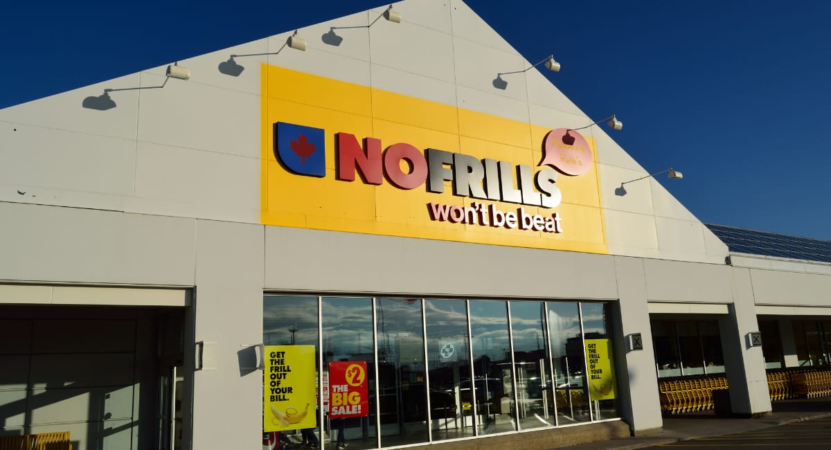 Let us count all the discount grocery stores