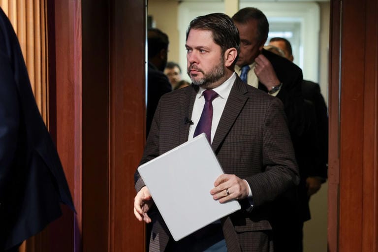 Why Many Knew but No One Said Anything