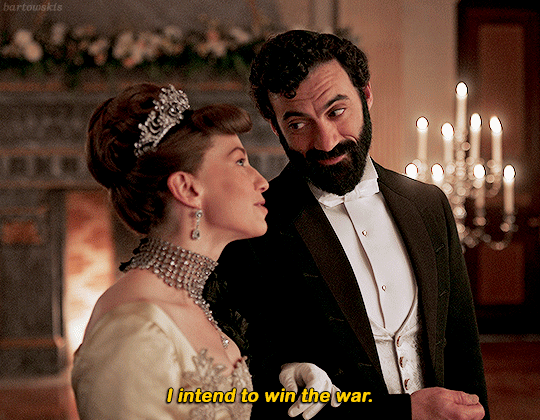 The Secret Histories of New York's Most Scandalous Restaurants 🥂