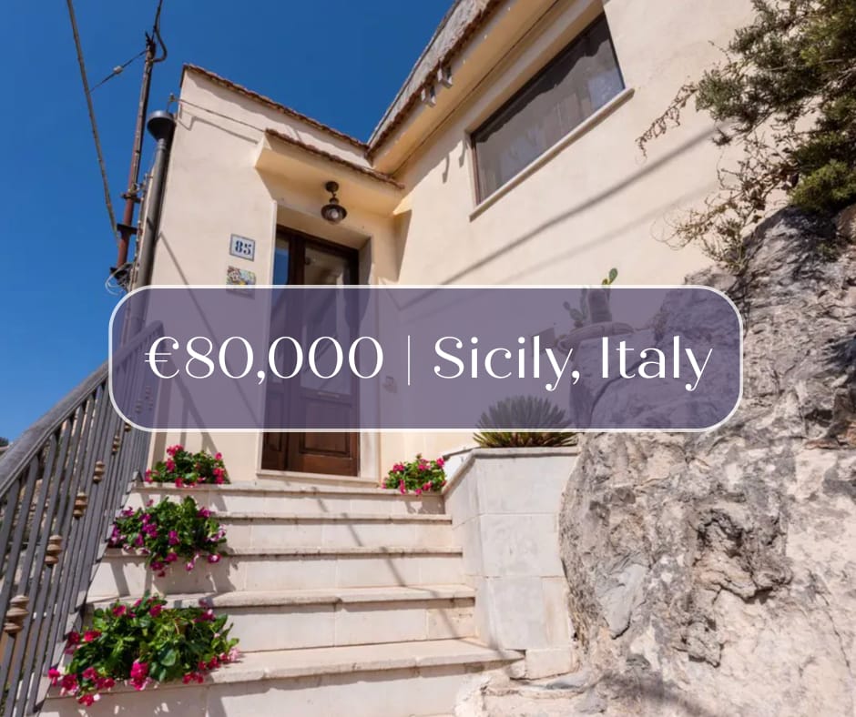 Turnkey Sicilian Pied-à-Terre with Rental Appeal