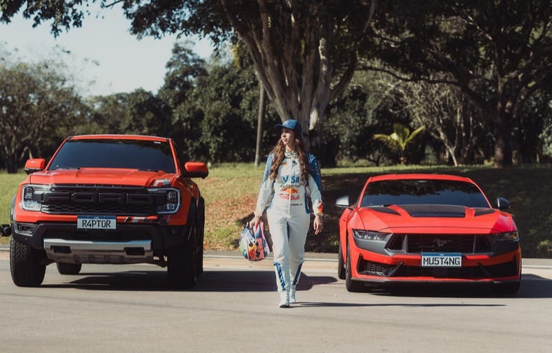 Quem é Rafaela Ferreira? Piloto da F1 Academy é a nova embaixadora da Ford