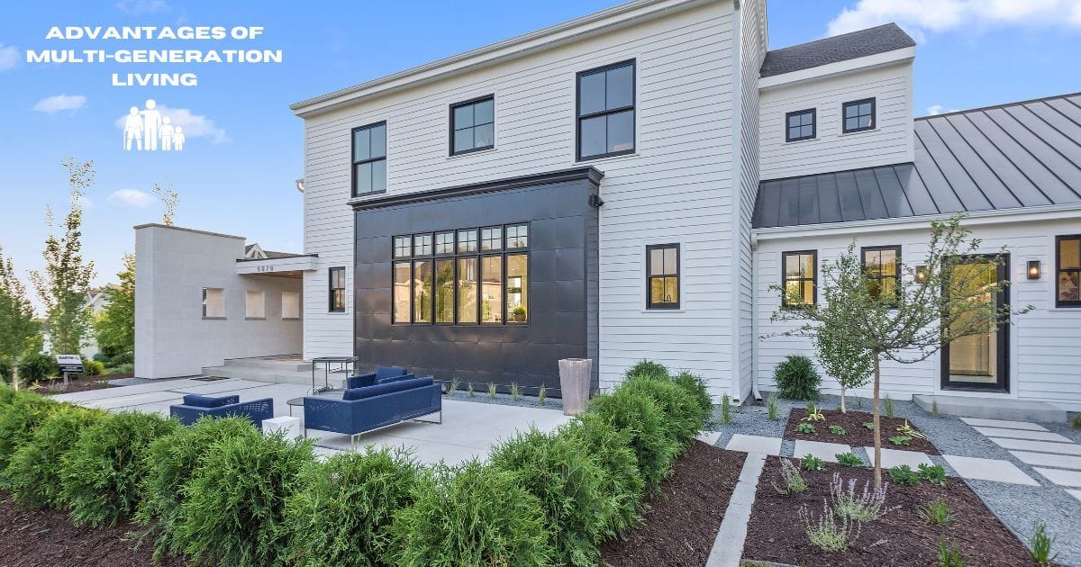 The Advantages of Living with Your Parents 