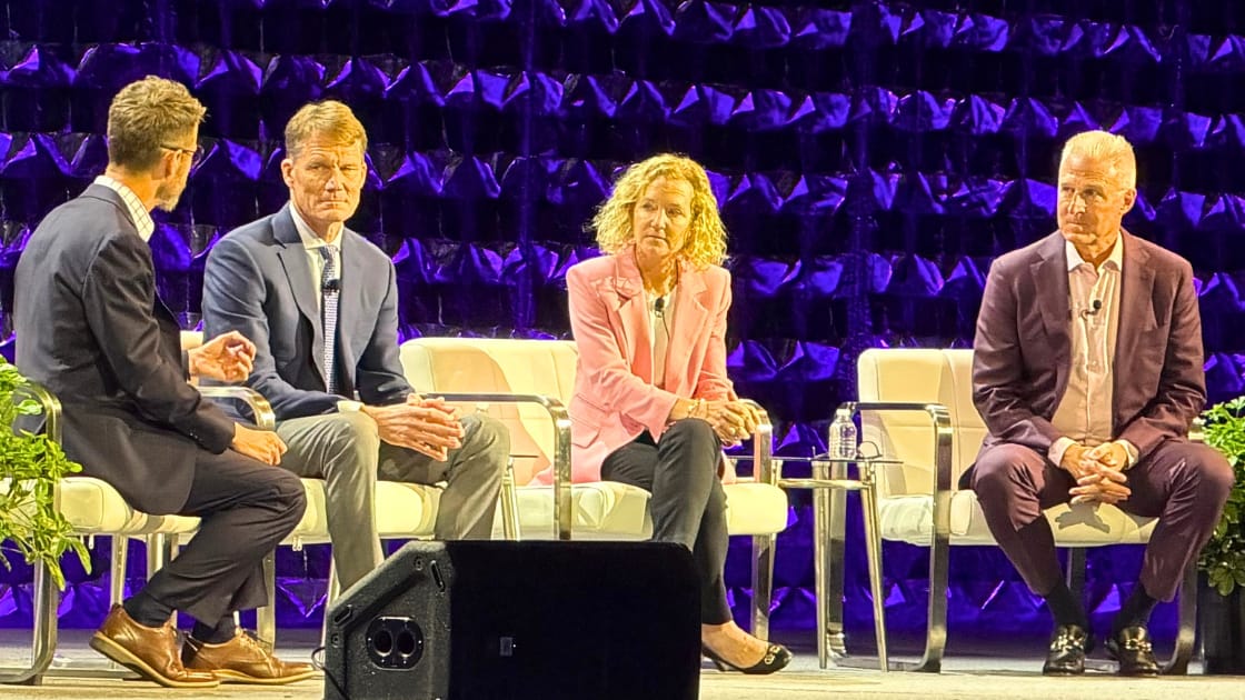 N.Y. Auto Forum: Dealers have years, not decades, to earn customer loyalty before competition intensifies