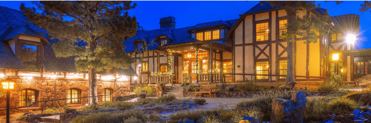 Say ‘I Do’ in Golden! 💛