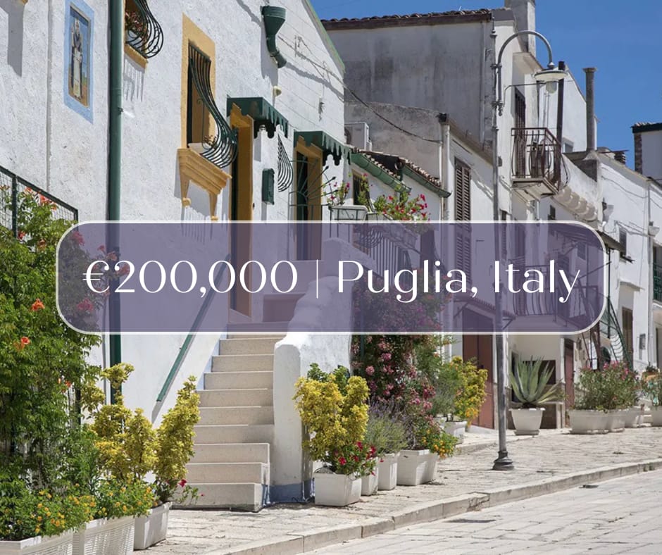 Versatile Heritage Property in Puglia with Income Potential
