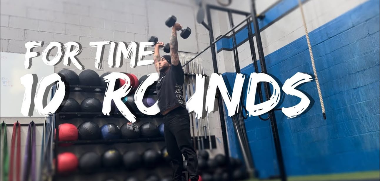 Cómo Mantener tu Progreso en CrossFit durante Cambios de Rutina o Viajes