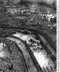 Quiet Lessons from the History of Fascism: Part IV: The Cult of a Leader