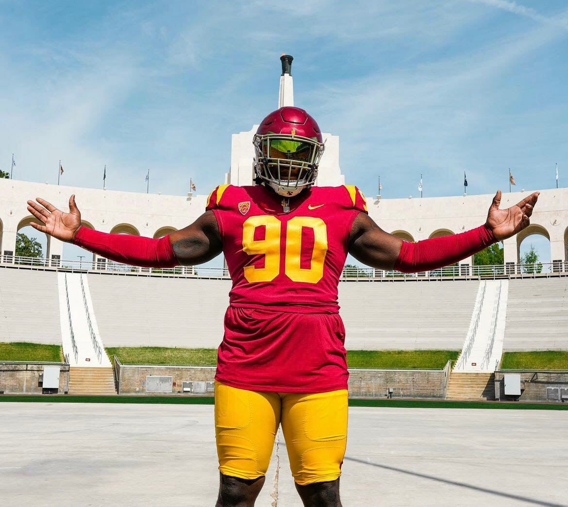 Former Georgia Defensive Lineman Finds New Home