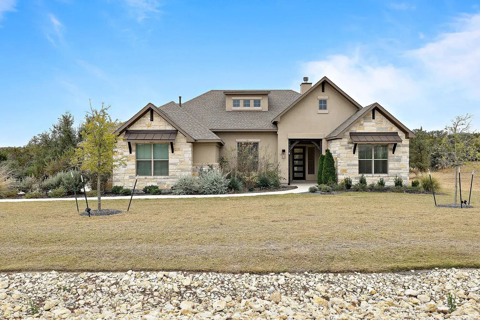 Modern Craftsman with Hill Country views – Liberty Hill