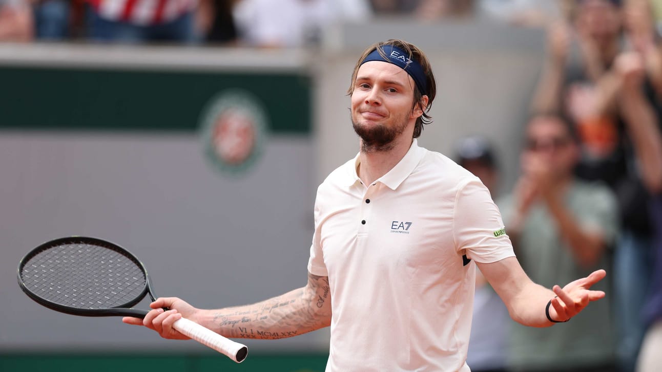 The Surprise Quarterfinalist: Alex Bublik