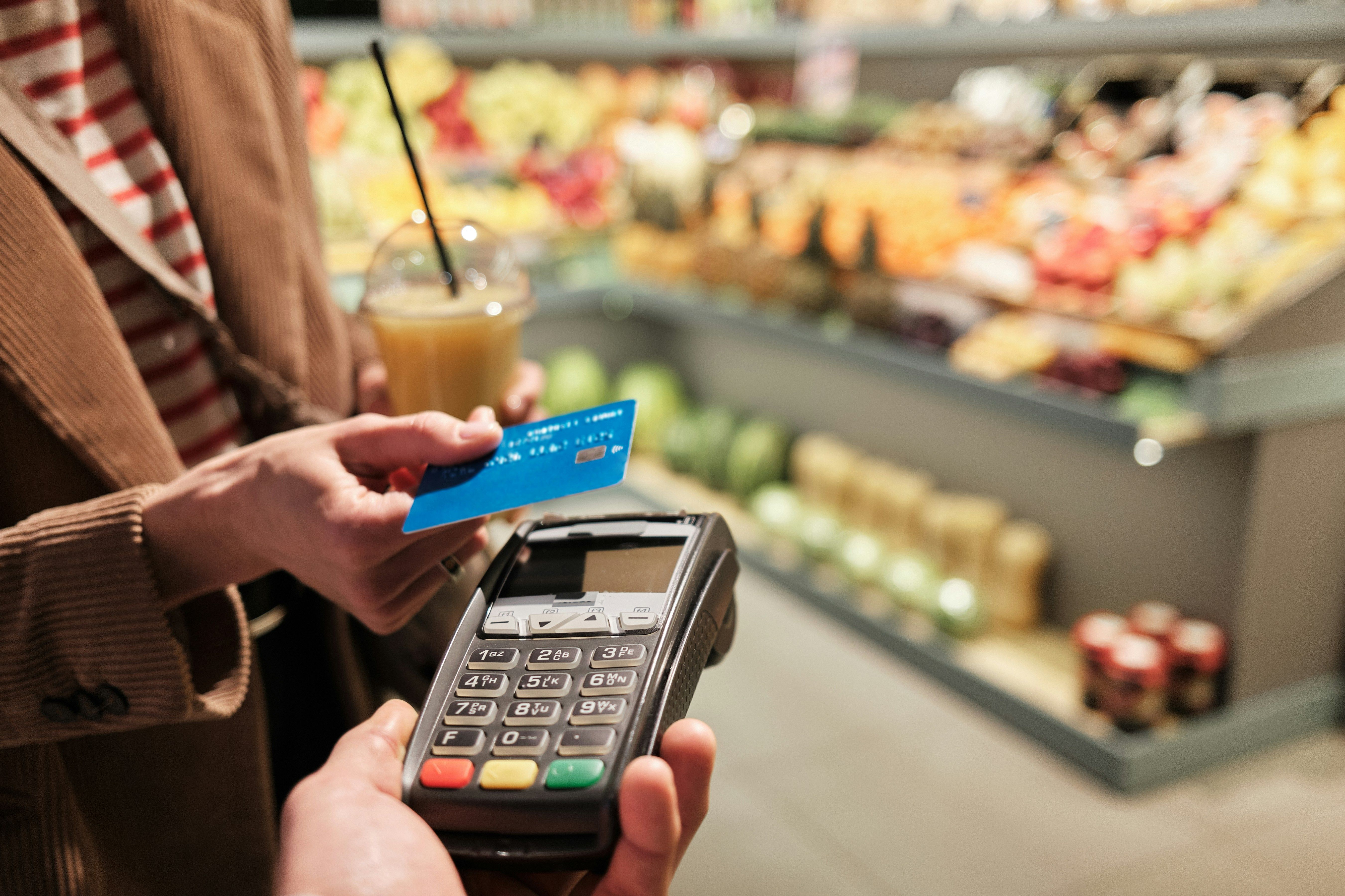 Banks stick with the £100 contactless limit - TWIF UK & Europe (23/03)