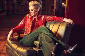 GUEST PROFILE: Shawna Thompson