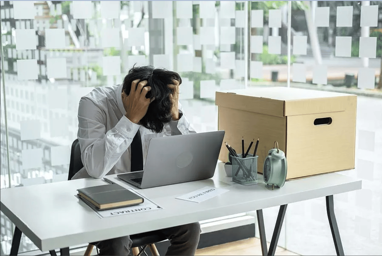 😡 Mistakes companies make during layoffs!