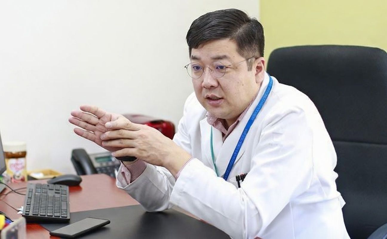 Б.Эрдэнэбулган: Эрүүл мэндийн салбар улс төрийн хэрэгсэл болчихсон