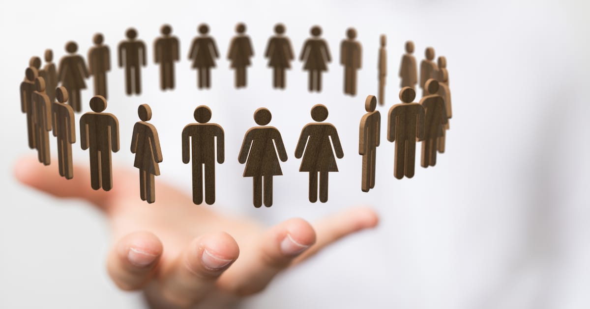 The Inner Circle Strategy: Leverage Over Transactions