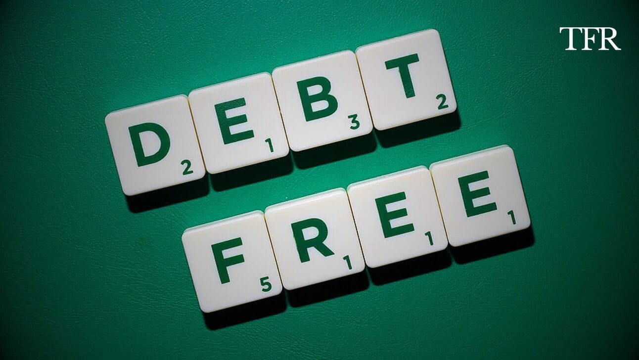 5 Simple Tips to Help You Avoid Debt Forever