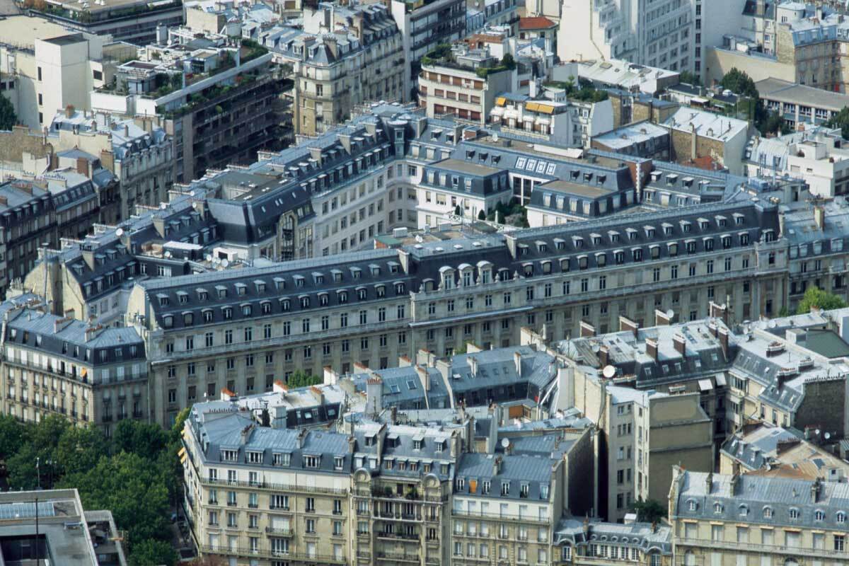 Blackstone’s Latest Move Hints at the Possibility of an Office Revival