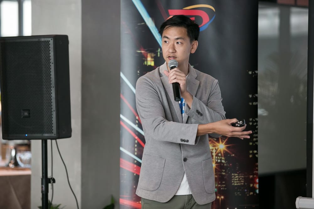 8 Power Moves for C-Suite Authority