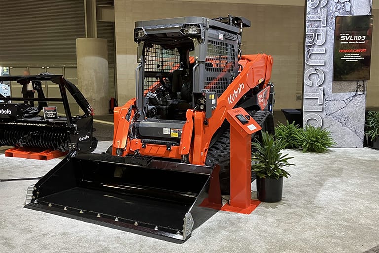 KUBOTA CANADA ROLLS OUT TWO NEW CTLs AND ITS FIRST TILT ROTATOR FOR 2026