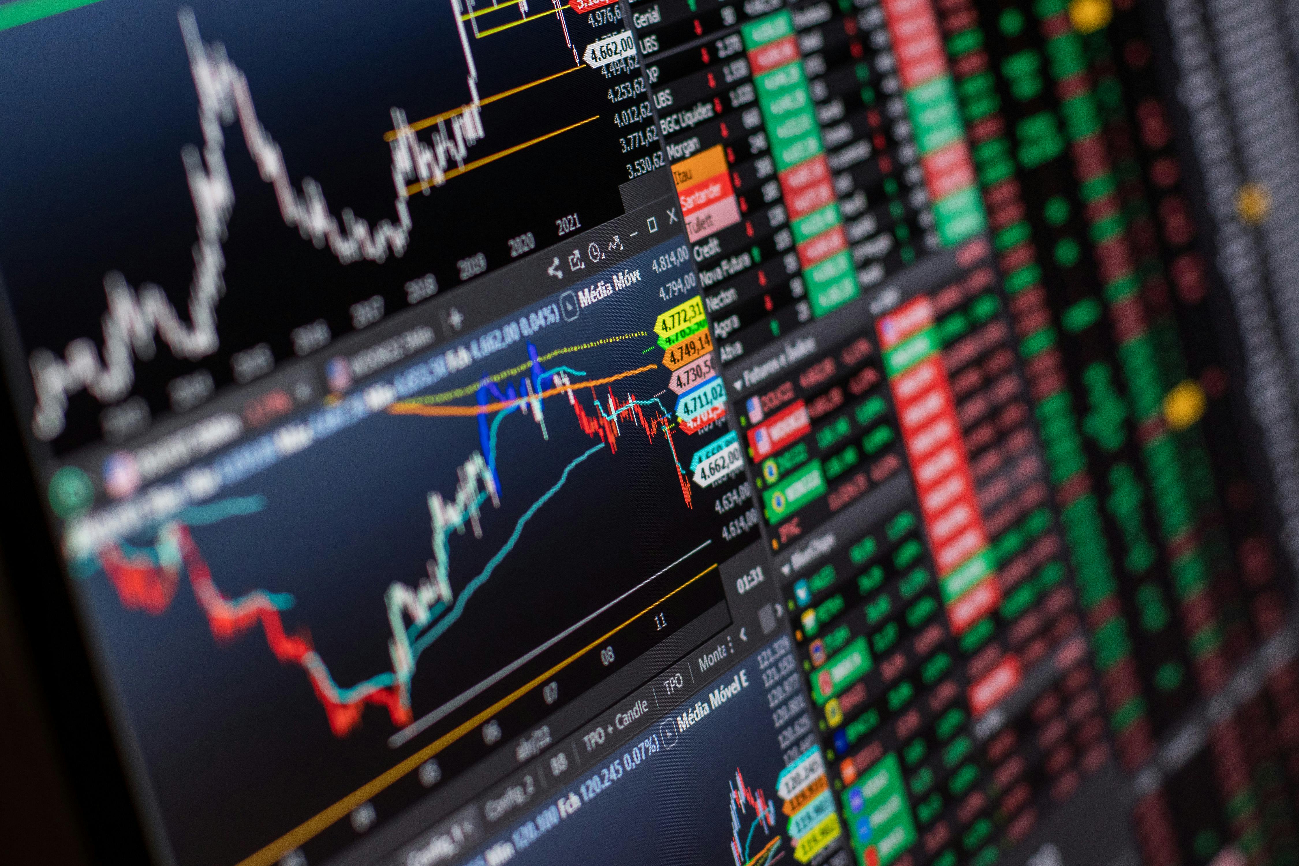 Wise, GCash, and Kraken Lead a Busy Week for Fintech Exits (TWIF 5/17)  