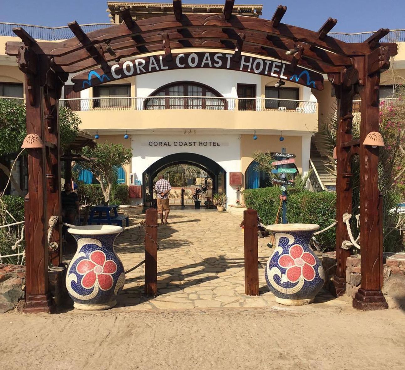 Get Qualified as a Reiki Practitioner by the Red Sea!