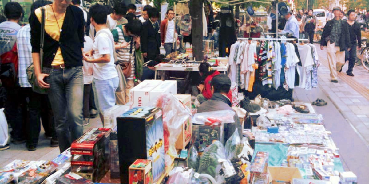 Second-Hand Shopping in Tokyo