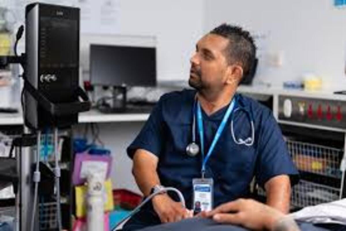 Dr Dinesh Palipana