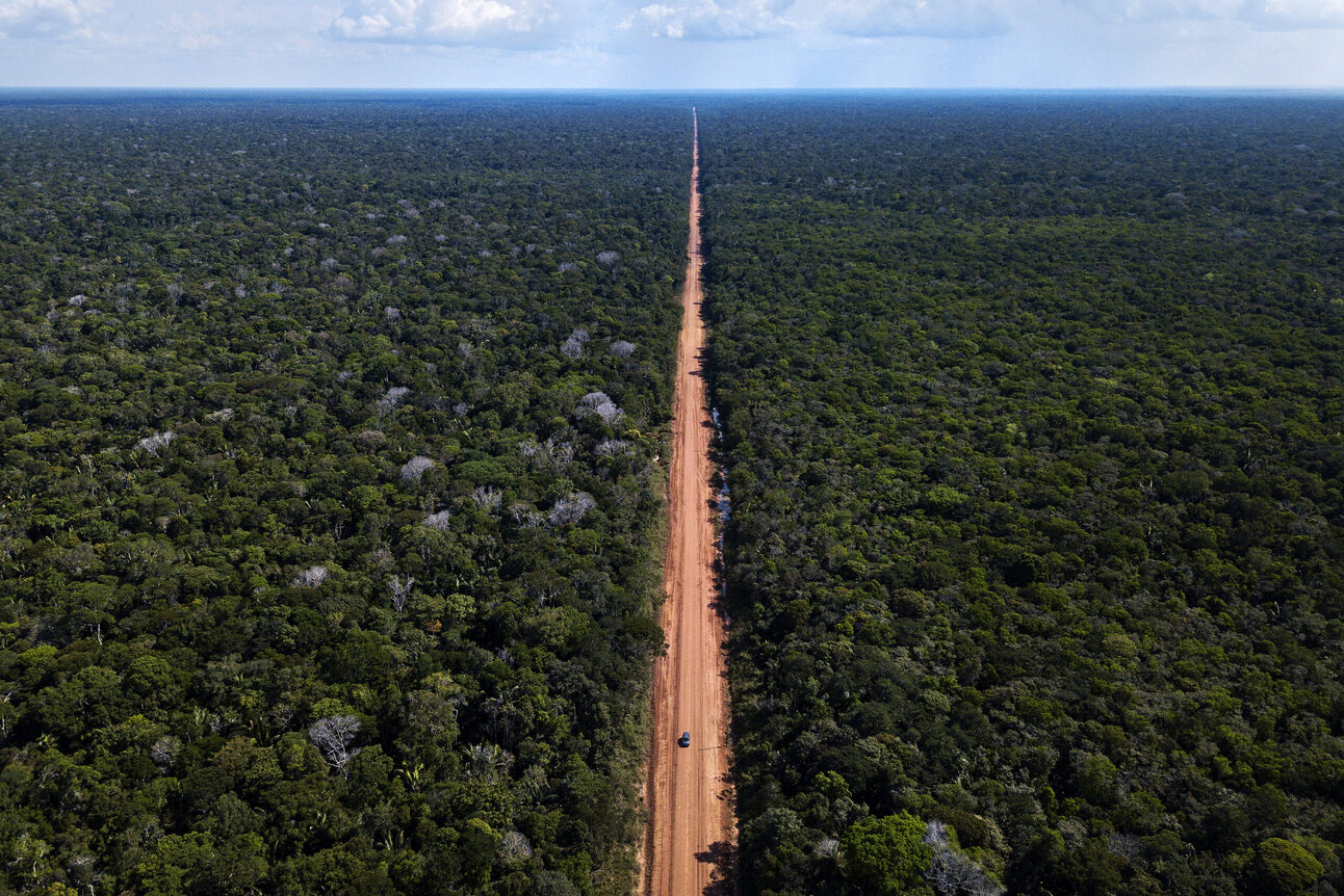 Drought renews push for paving controversial Amazon road