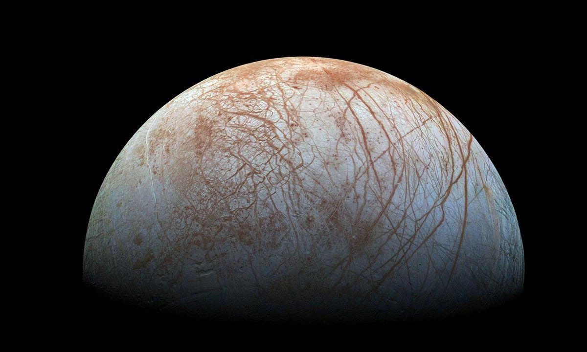 Europa Ice Feeds Ocean Life