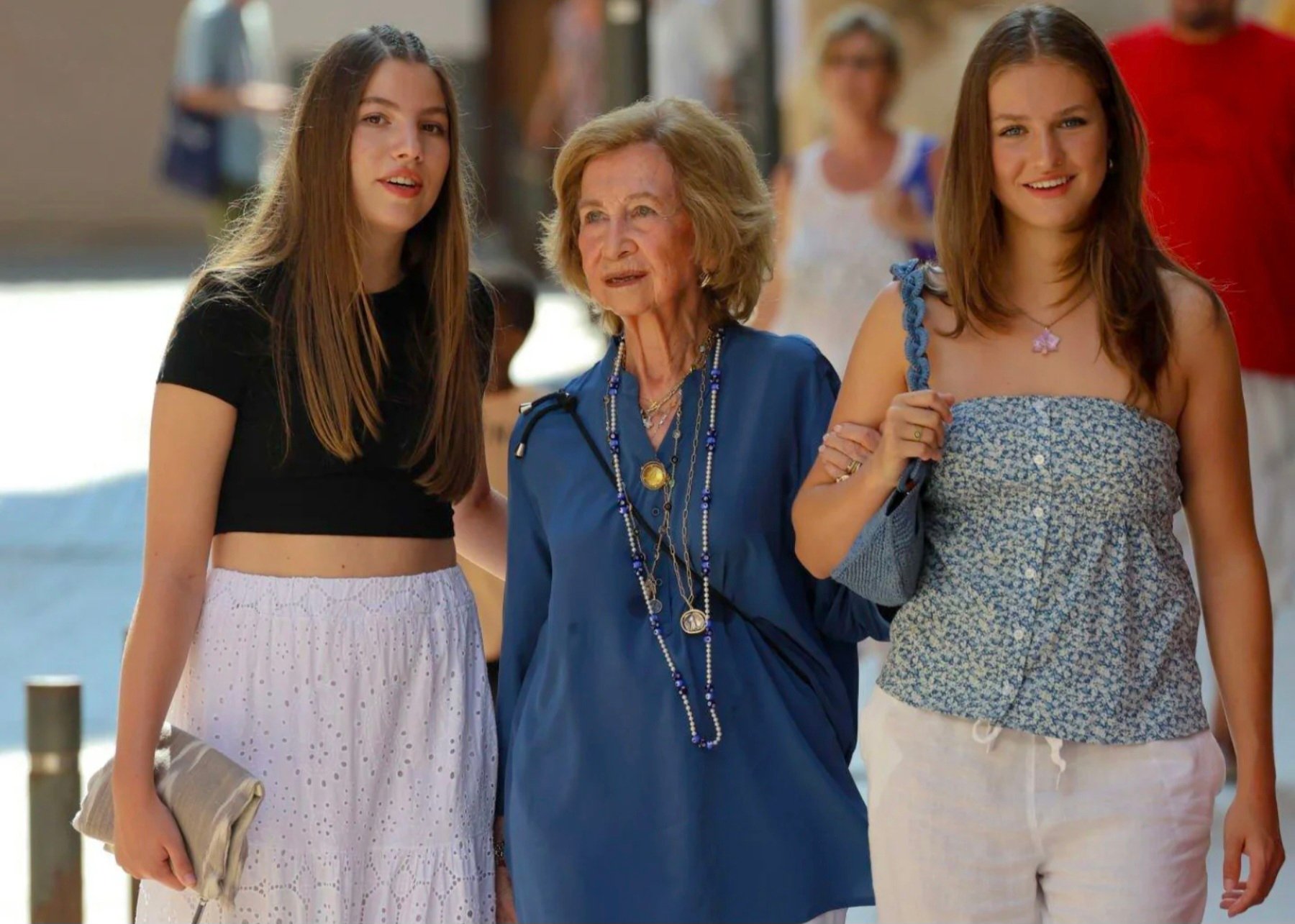 Why the Spanish Princesses were kept away from their grandmother 