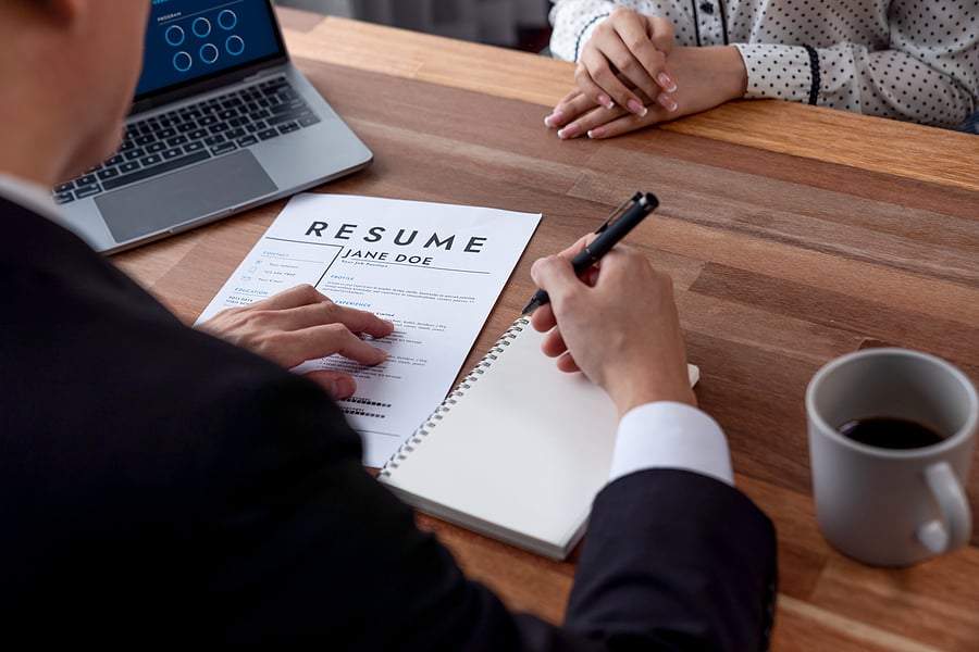 📄 The Truth About Resume Length & What Recruiters REALLY Want to See