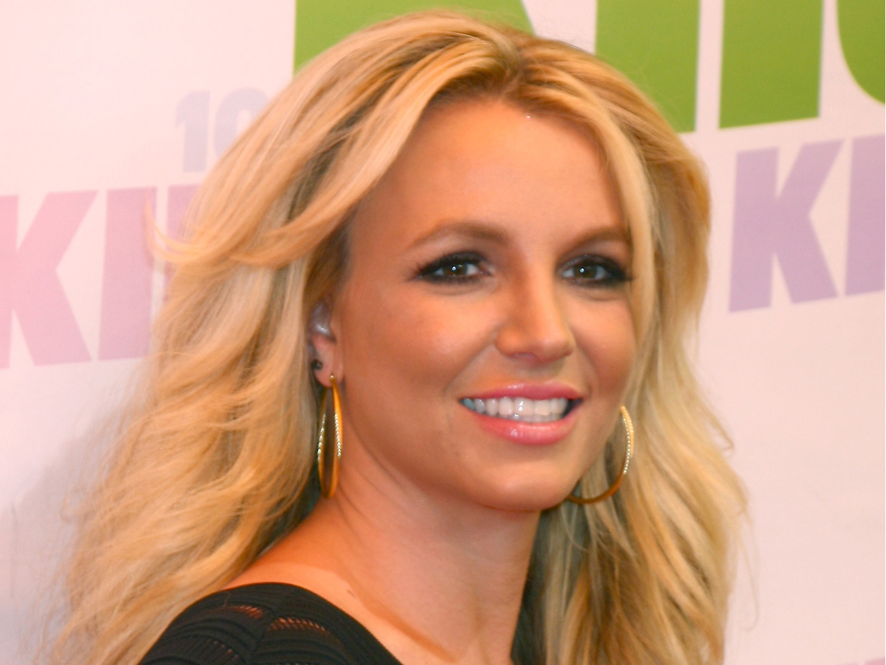 Britney Spears Responds After Smoking Incident on Plane: “I Thought I Could”