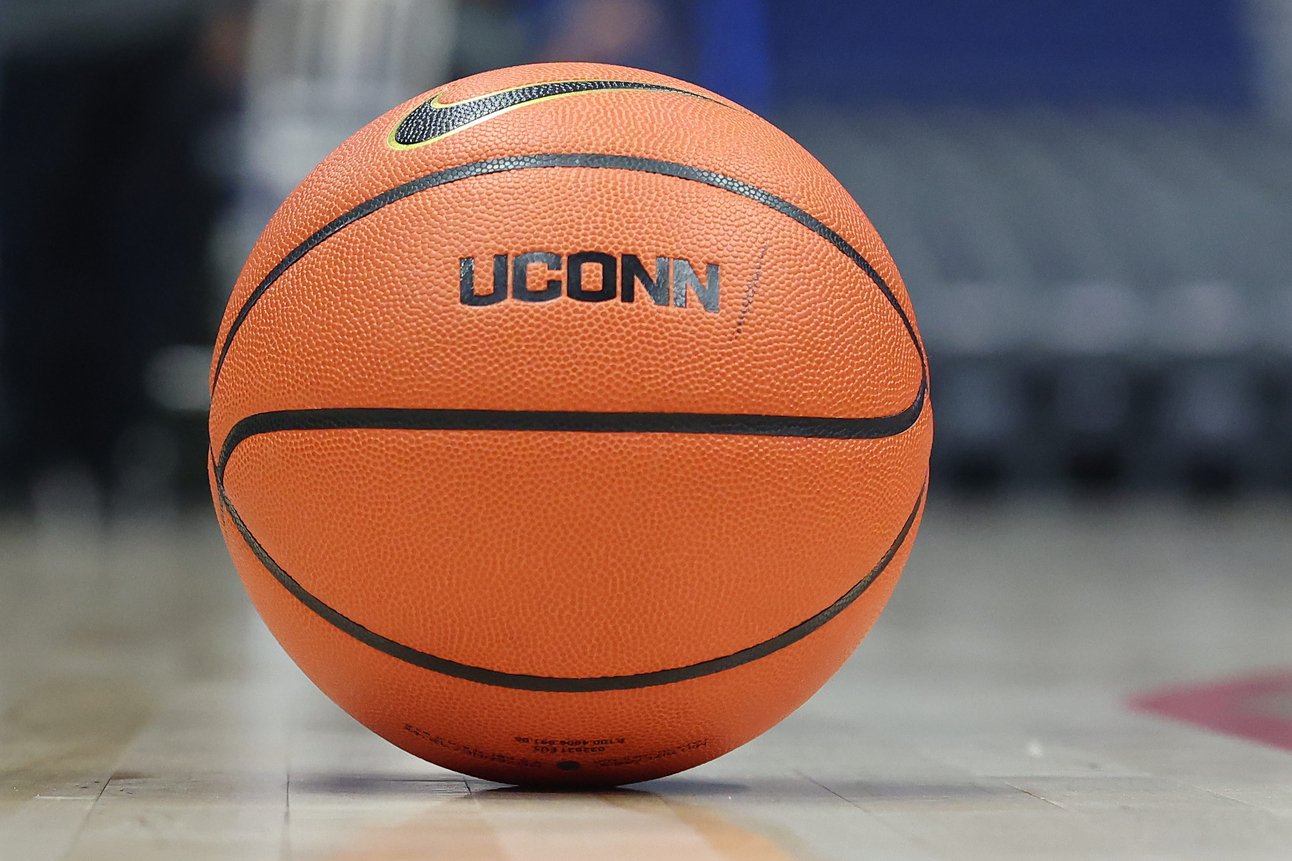 Recruiting: UConn one of three finalists for top 2025 prospect