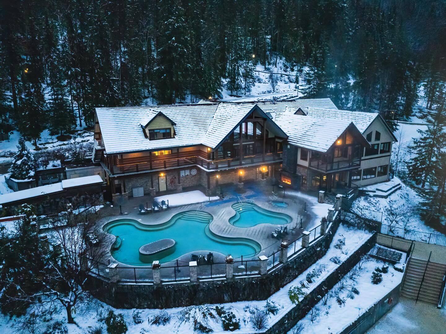 🔥👙WELCOME to Canada's Hot Springs Paradise🇨🇦🌊