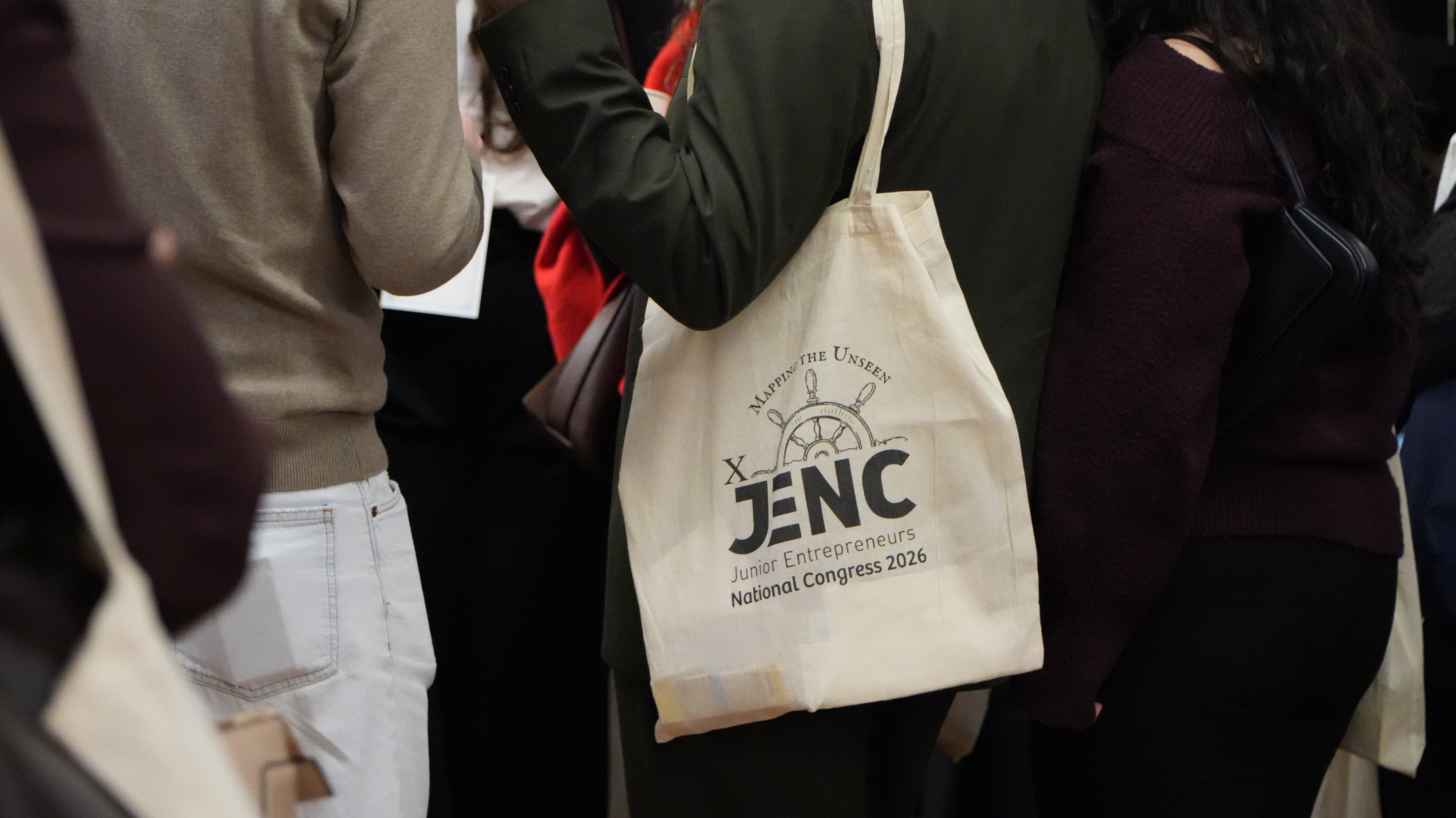 Mapping the Unseen: O Legado do X JENC para o Empreendedorismo Jovem