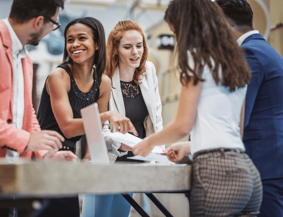 How to Make Friends as a Digital Nomad Without Joining Every Meetup