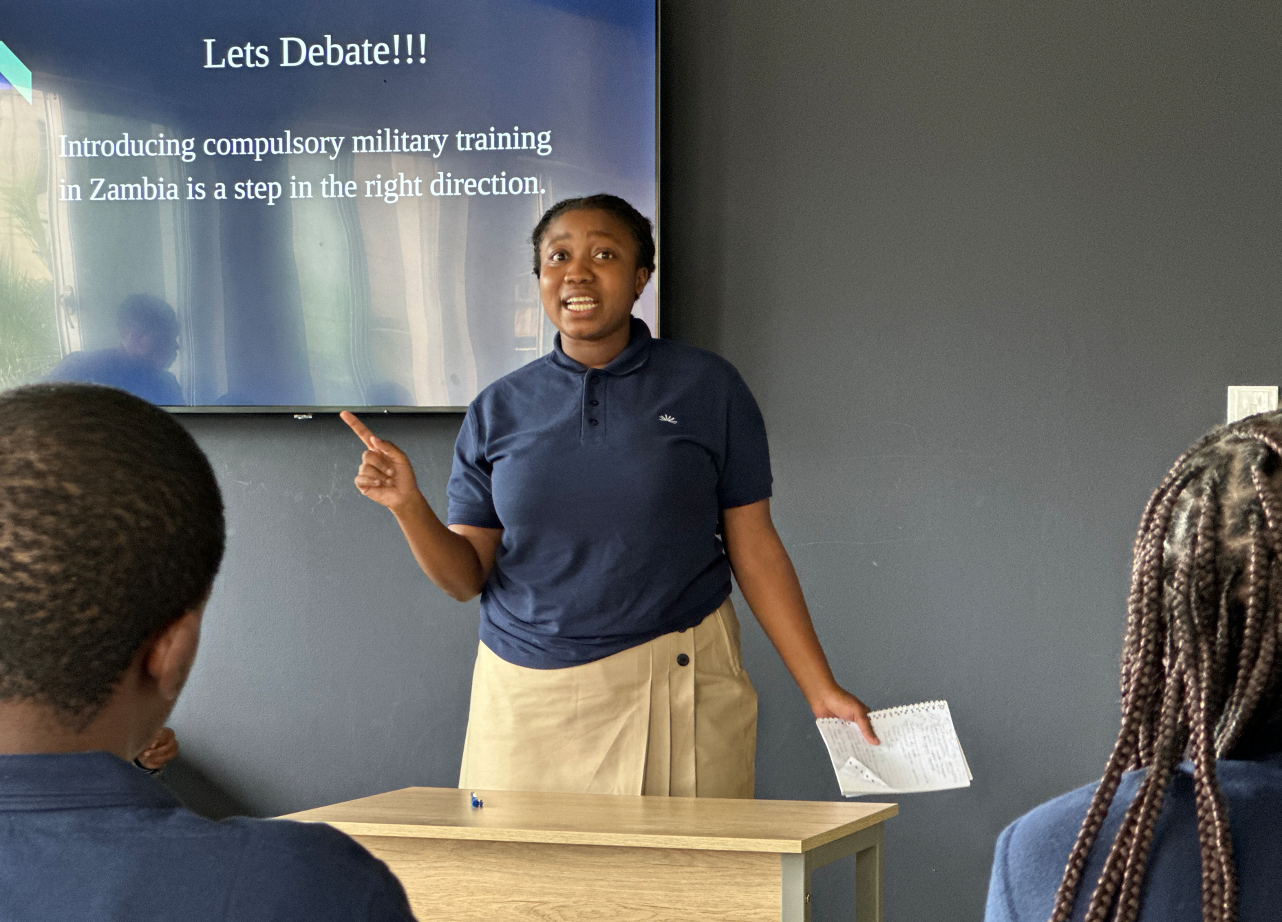Crucible debate club leads workshop at LICS