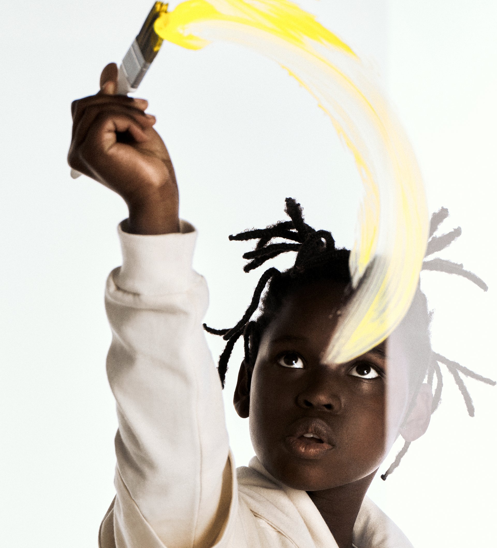 Com Bless Ewbank , Hering celebra 145 anos e apresenta a Nova Geração do básico