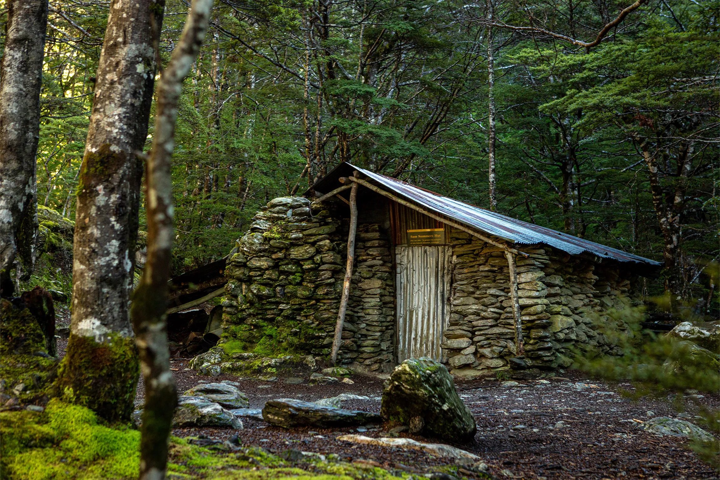 Discover hidden waterfalls and history just minutes from Queenstown