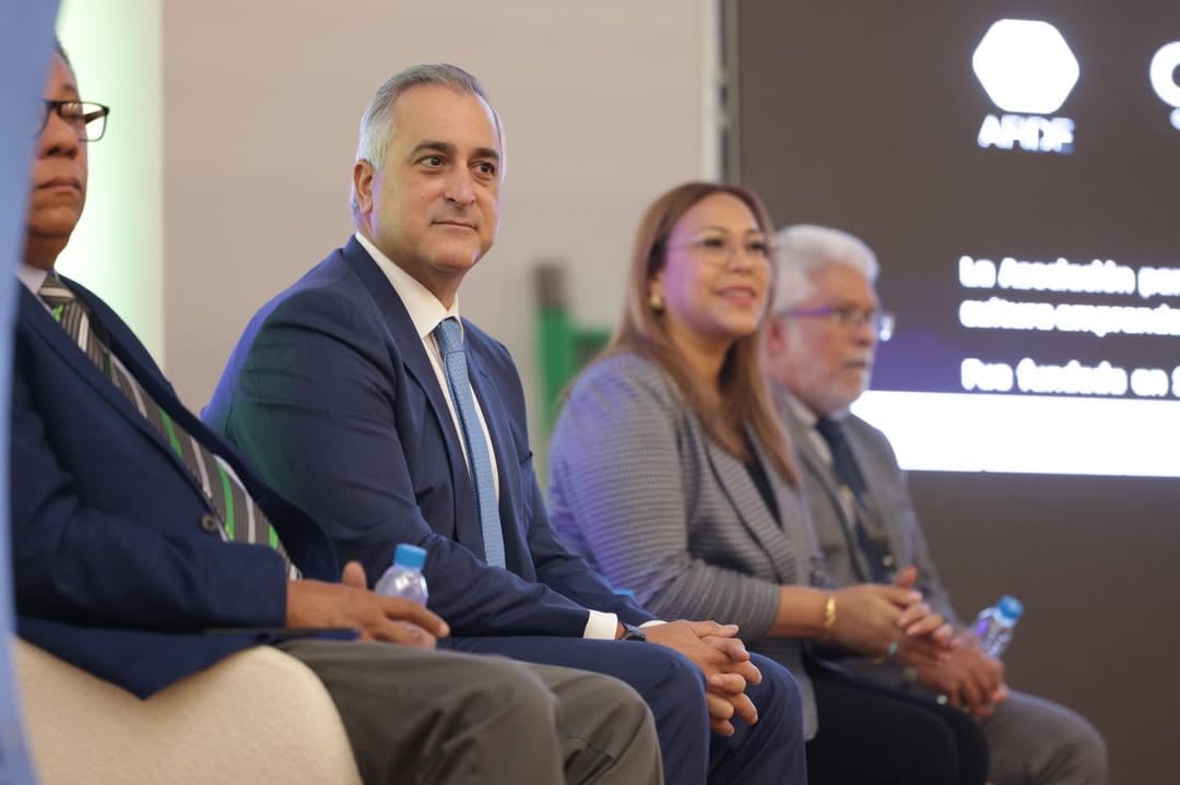 Lanzan Congreso Internacional de Emprendimiento e Innovación