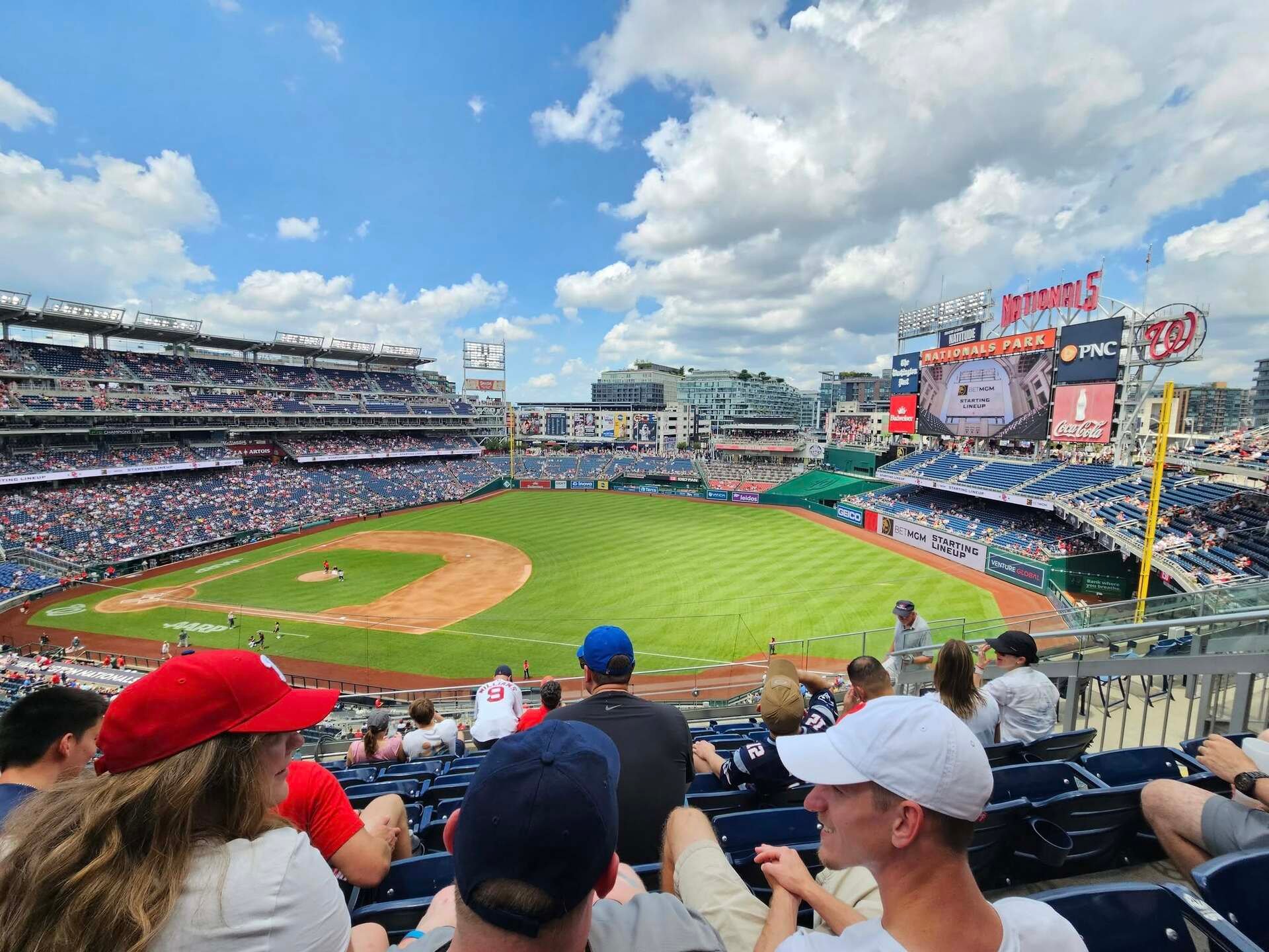 Washington Nationals Defeat Cincinnati Reds 6-1
